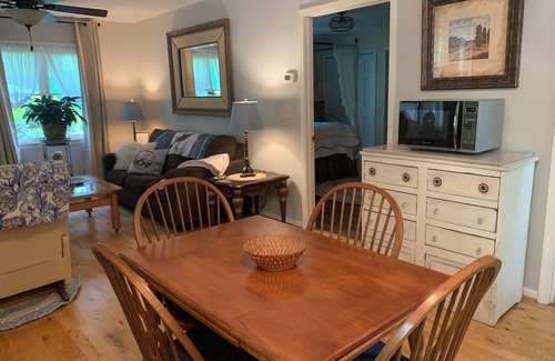 Hendersonville Apartment | Villa Marino - Escape to the mountains
