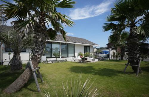 Mihama Villa | Villa Mariso “貸別荘マリソ“