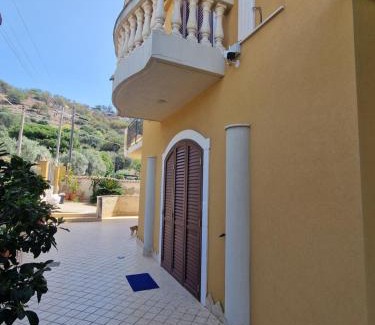 Savoca Apartment | Villa Mary Sol