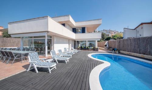 Sitges Villa | Villa Med