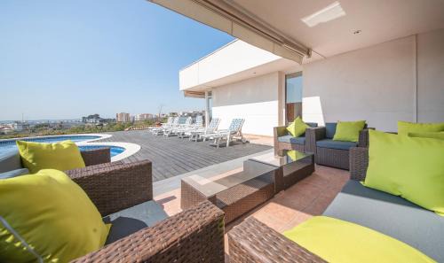 Sitges Villa | Villa Med