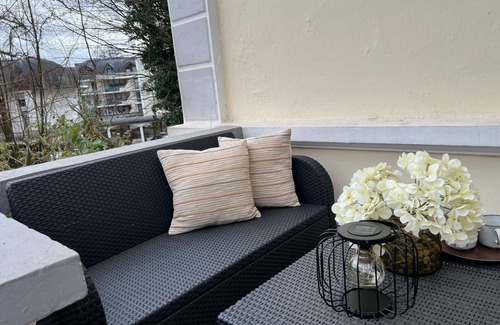 Bad Pyrmont Apartment | Villa Mercedes - Studio 2 in the center with parking and balcony, dog allowed