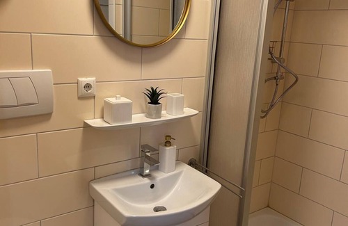 Bad Pyrmont Apartment | Villa Mercedes - Studio 2 in the center with parking and balcony, dog allowed