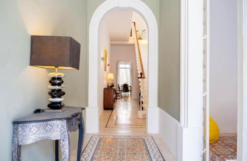 Sliema House | Villa Milano - Jacuzzi Rooftop Lounge with BBQ and Billiard Room