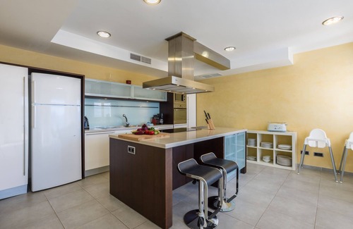 Marina Manresa House | Villa Miramar, sea views and private pool