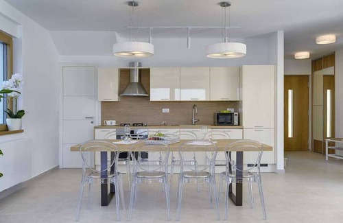 Pjescana Uvala Villa | Villa mit Pool und Meerblick