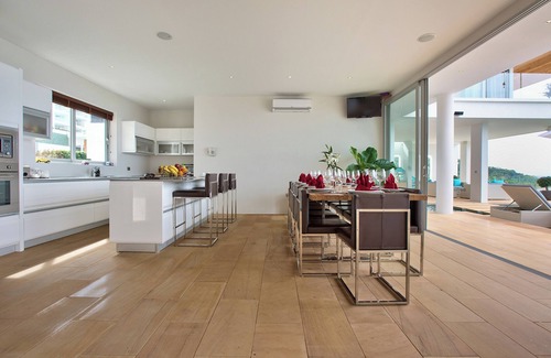 Mae Nam Villa | Villa Monsoon is a perfect holiday home for group of family or friends. nnn