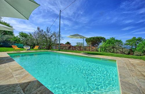 Loro Ciuffenna House | Villa Morandi by PosarelliVillas