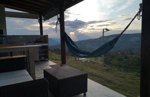 Curiti Villa | Villa Namaste - Cabaña Excélsior