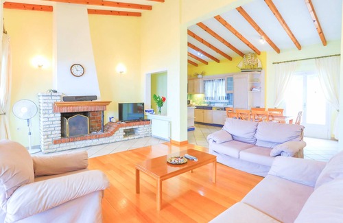 Nisaki Villa | Villa Natasha:Superb views, private pool and gardens