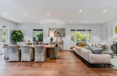 Leura House | Villa Northcote Luxurious 4BR Wood Fireplace Leura