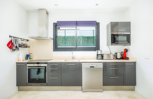 Pedruscada Villa | Villa 'Oasis N'Aguait' with Private Pool, Wi-Fi and Air Conditioning