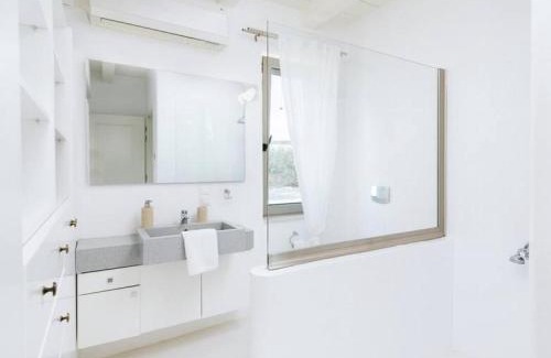 Kalamaki Villa | Villa Olympia in the palm trees