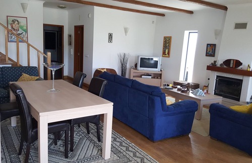 Torres Vedras House | Villa on Beach Azul Beach