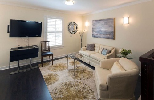 Historic District - North Villa | Villa on Broughton Carriage by Lucky Savannah