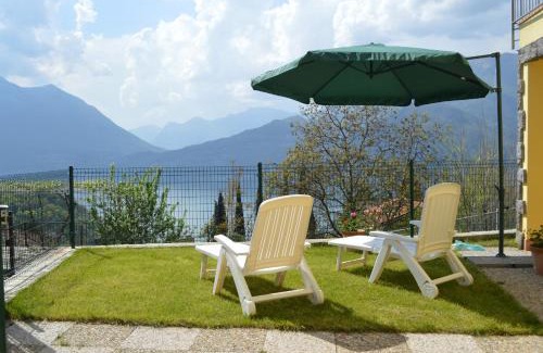 Regoledo Villa | Villa Orchidea With Pool