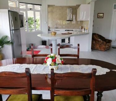 Trou aux Biches Apartment | Villa Orchidee