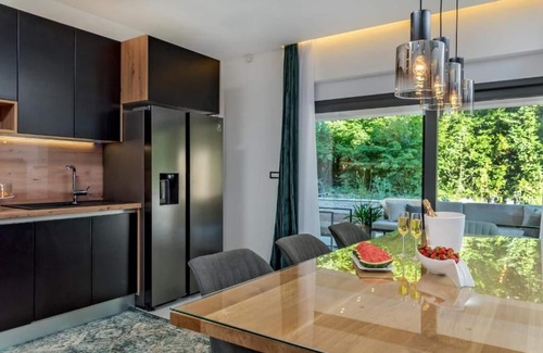 Tugare Villa | Villa Oriolus