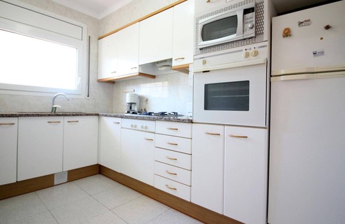 Palau-Saverdera House | Villa Palau-saverdera, 3 bedrooms, 6 persons