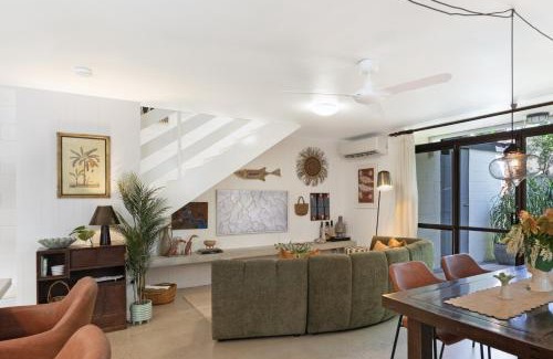 Fannie Bay House | Villa Palma - A Leafy Chic Retreat by the Foreshore