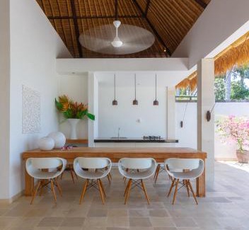 Tumbu Village Villa | Villa Palmdream