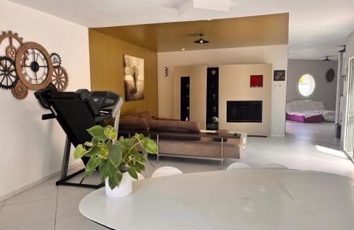 Andernos-les-Bains House | villa patio proche centre ville