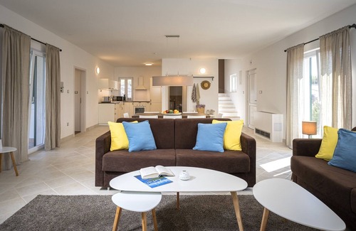 Stari Grad Villa | Villa Pharia with Pool VII