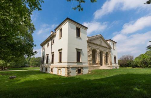 Lonigo Hotel | Villa Pisani Bonetti