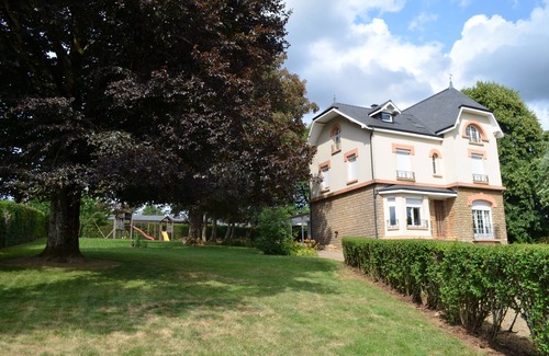 Maubert-Fontaine Villa | Villa Point du Jour for family vacations in the countryside
