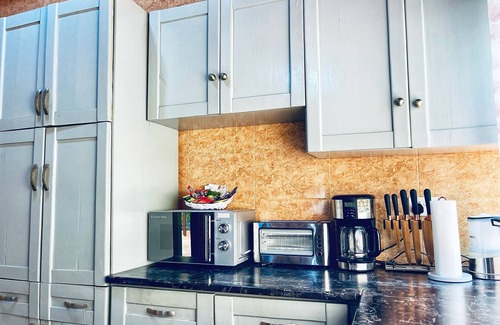 Accra House | Villa Polly - Cosy Spacious 3 Bed Hse/High Speed Wi-Fi