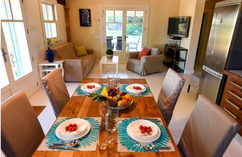 Binissalem Villa | Villa Ponent, your little paradise in the middle of more than 1200 olive trees