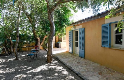Binissalem Villa | Villa Ponent, your little paradise in the middle of more than 1200 olive trees