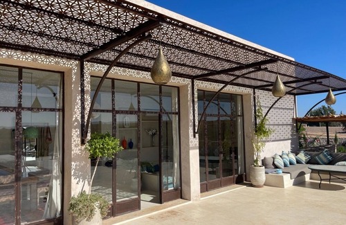 Ida Ougourd Villa | Villa Pour 12 Personnes Avec Piscine Chauffée et Service