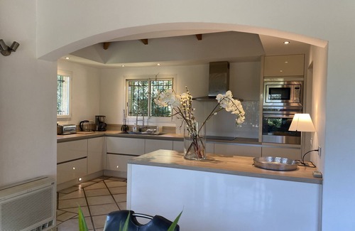 Santa Giulia Villa | villa private pool heated 5 minutes to beautiful beach parking pass high season