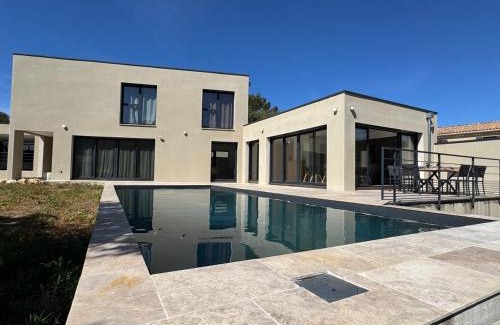 Mollans-sur-Ouveze Villa | VILLA PROCHE VENTOUX et VAISON LA ROMAINE avec piscine privée