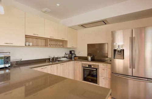 Castelnau-de-Montmiral Villa | Villa Puycelsi Privilège - air-conditioning & heated swimming pool in the castle grounds - VII