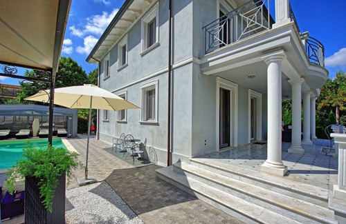 Camaiore House | Villa Raffaela