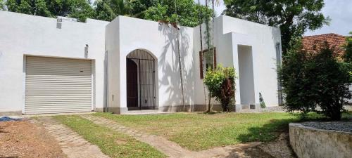 Battaramulla Apartment | Villa Red Battaramulla