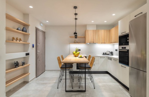 Malevizi Villa | Villa Regina, Minimalist Design & Spa Retreat