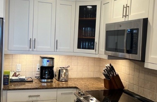 Grace Bay Condo | Villa Renaissance Villa 303: 2 Bedrooms, 2 Bathrooms, 3rd floor, Ocean Frontn