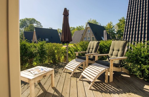 Hellendoorn House | Villa Retreat With Pets