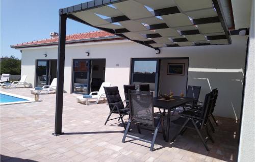 Vrsi House | Villa Rita Regina