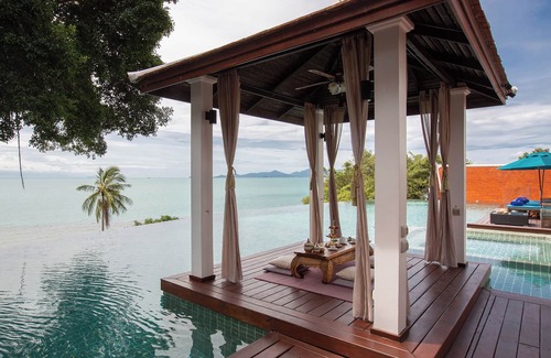 Bang Po Villa | Villa Riva