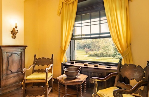 Bosisio Parini Villa | Villa Rocchetta, Enchanting Villa With 7 Br And Covered Parking By Halldis