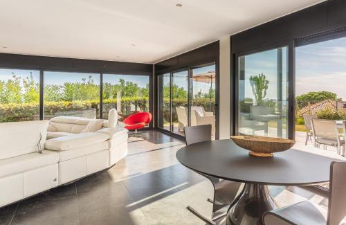 Lloret de Mar House | Villa Roman