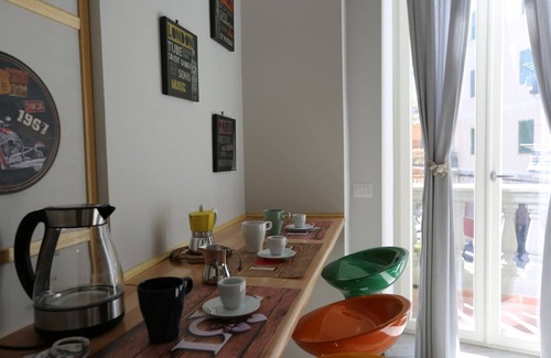 Bagnoli Apartment | VILLA ROSA - Apartment n. 3 "VIOLA" (4 beds):