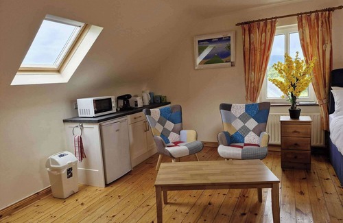 Cahirciveen Villa | Villa Rose - Sleeps 2 & Stunning Seaside Views