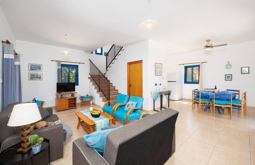 Polis Villa | Villa Rotiana - Three Bedroom Villa, Sleeps 8
