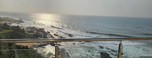 Sheffield Beach Apartment | Villa Royale 502