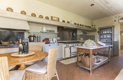 San Casciano dei Bagni Villa | Villa Sulle Colline - Tuscan villa with private pool